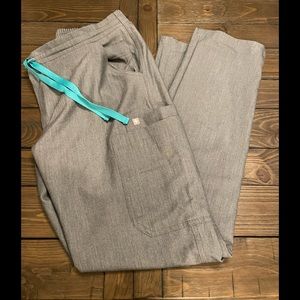 FIGS Yola Skinny Scrub Pants Graphite size small
